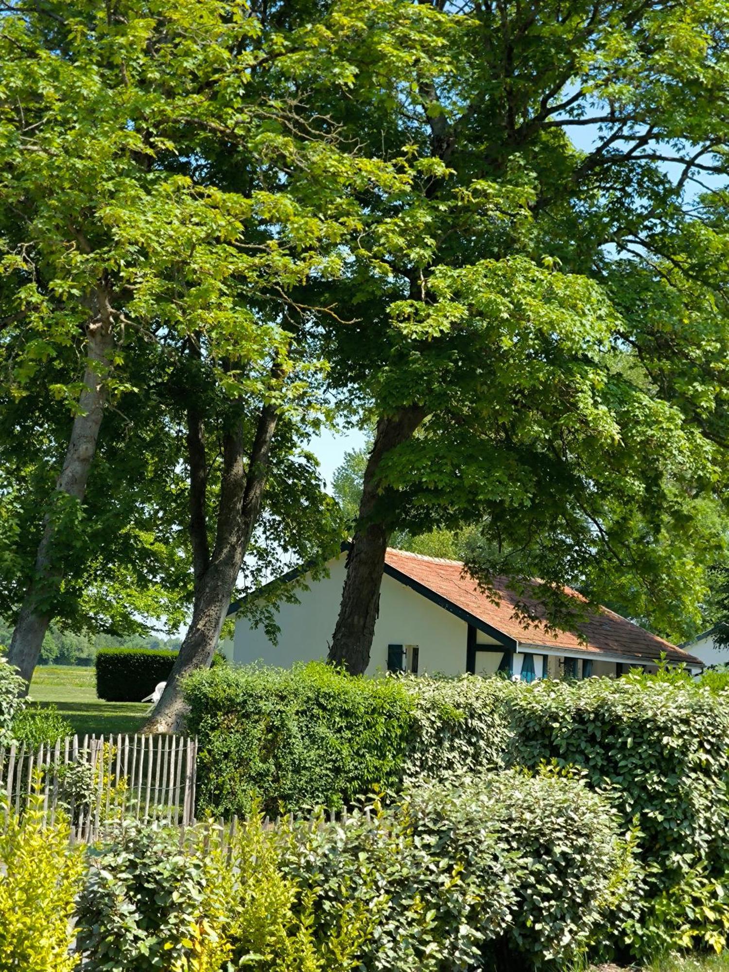 Hotel Et Cottages Domaine Du Marquenterre Saint-Quentin-en-Tourmont Exterior foto